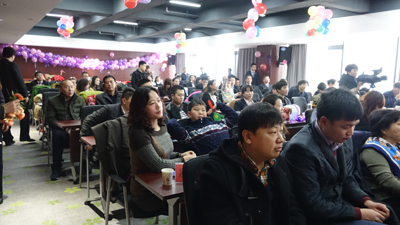 飛龍醫療2015春節聯歡會現場