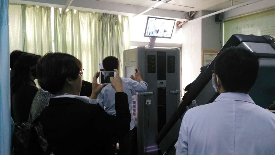 現場參觀外星艙