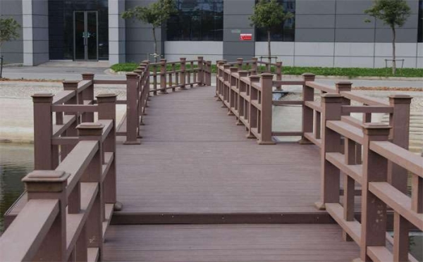 塑木托盤有哪些優缺點？